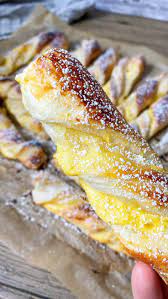 Listové těsto s tyčinkami Quark