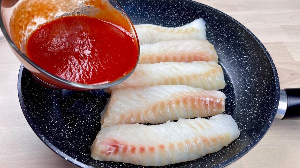 Dříve nikdo nechtěl tresku, teď, když ji vařím v této fantastické omáčce, není jí nikdy dost | Pouze 370 Kcal!