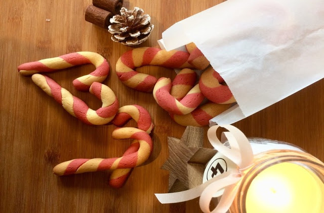 Cukrové tyčinky sušenky