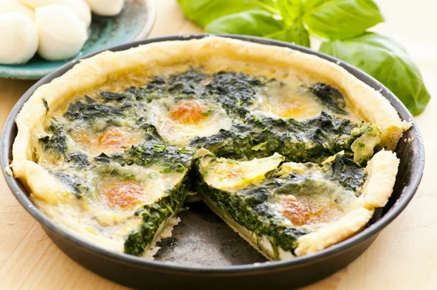 Tarta se špenátem a ovčím sýrem