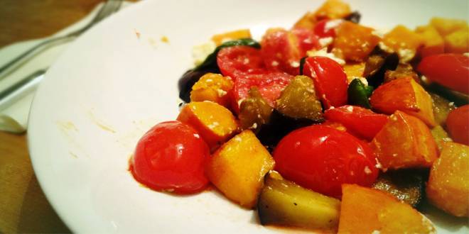 Cuketová zeleninová pánev: nízkosacharidová, chutná a bez majonézy