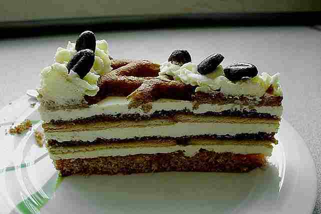 9 vrstev kávového dortu