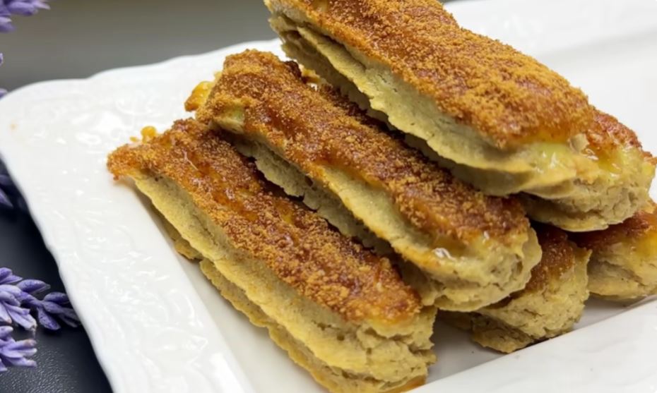 Puffy, ale vypadají jako piškoty, potřu je marmeládou nebo čokoládou a je to moje oblíbená svačina | Jen 195 Kcal!