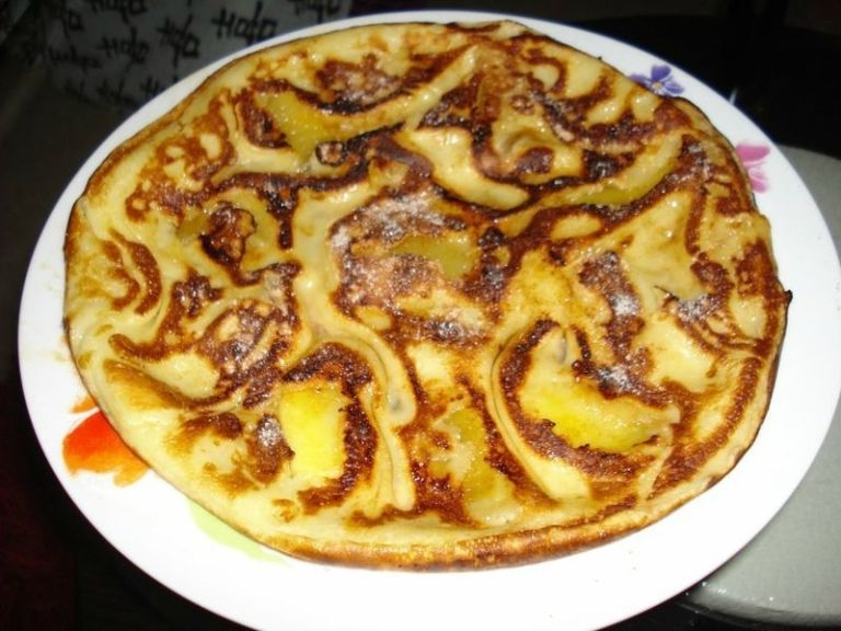 Sanciaux z Berry nebo jablečná palačinka na sdílení