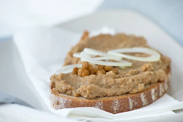 Vegetariánská čočková pomazánka