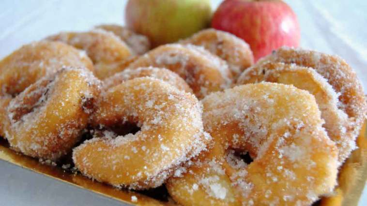 Jednoduchý recept na jablkové lívance