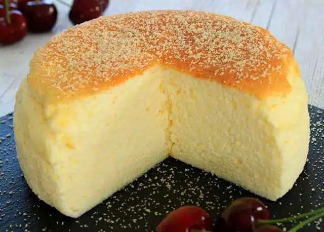 3 ingredience – japonský cheesecake jako v cukrové vatě