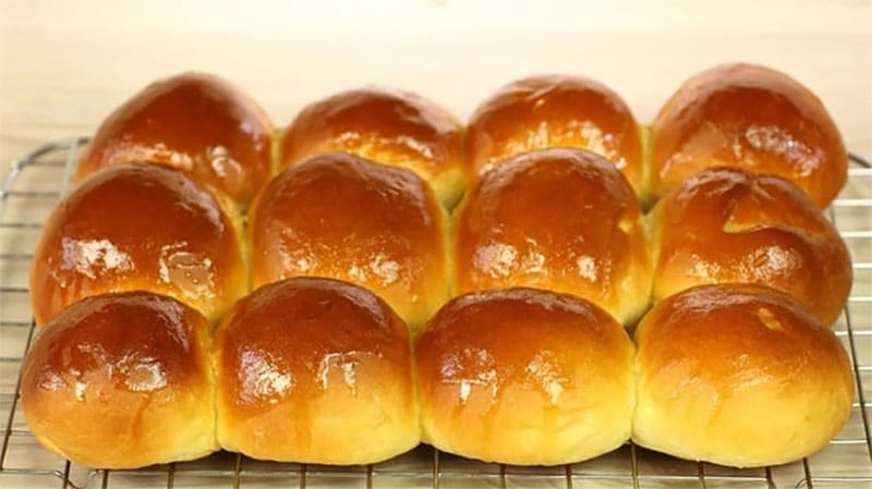 Měkké mléčné housky