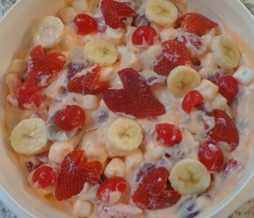 Krásná v růžové Fruchtsalat