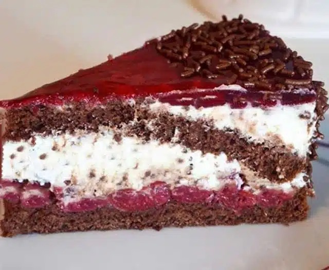 Recept na třešňový dort Stracciatella