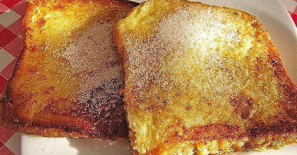 Arme Ritter se traduit en tchèque par : **Zbraň rytíře**.