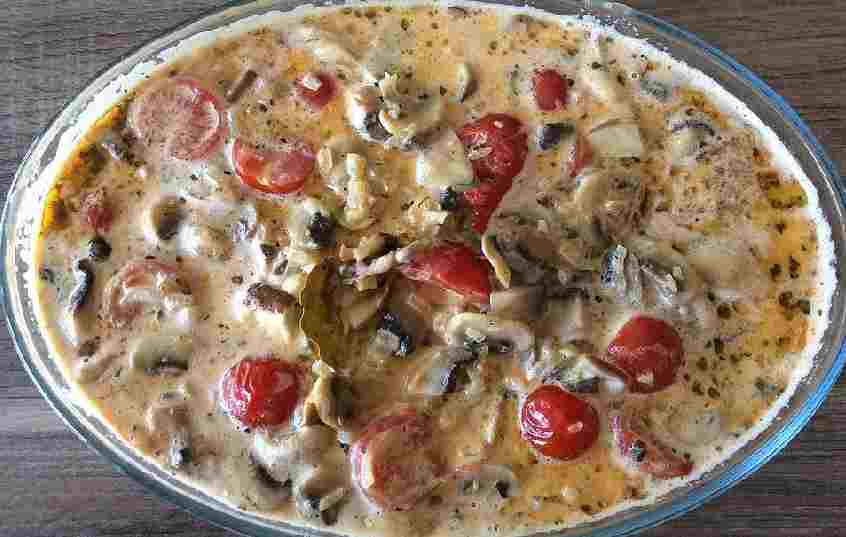 JÁGROVÝ ŘÍZEK ZAPEČENÝ v KRÉMOVÉ OMÁČCE