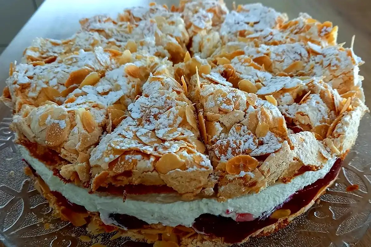 Nebeský dort s třešněmi recept