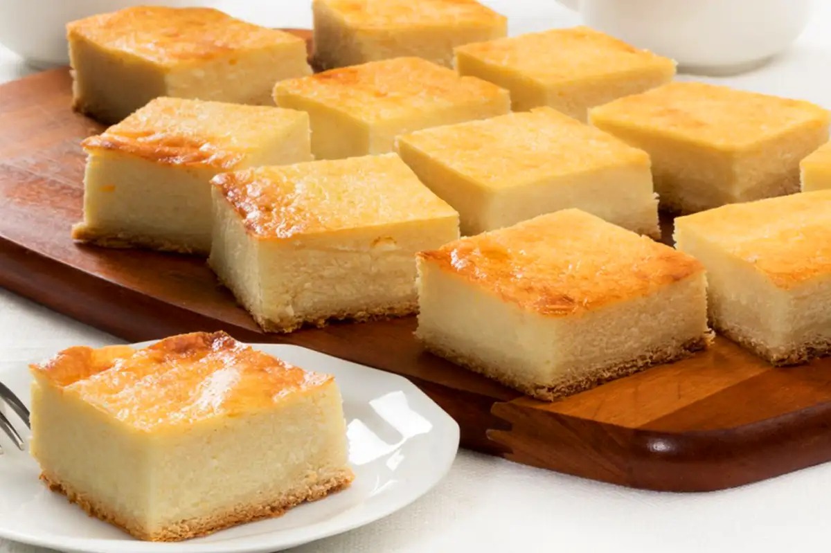 Bleskový smetanový koláč z plechu