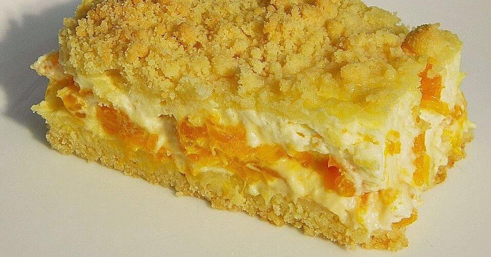 Drobenkový koláč s mandarinkami a zakysanou smetanou