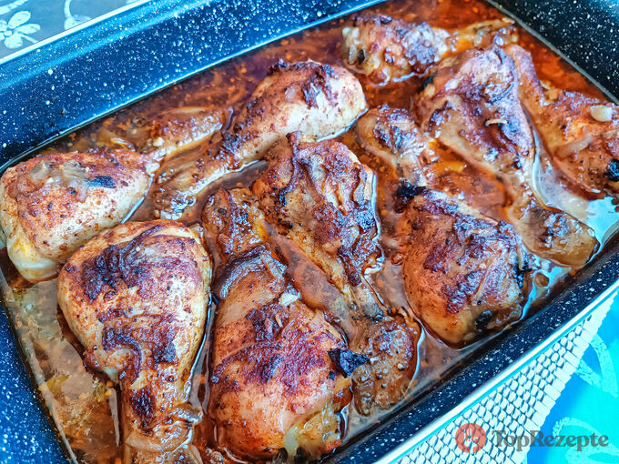 Horký tip na oběd – kuřecí stehýnka s medovo-česnekovou marinádou