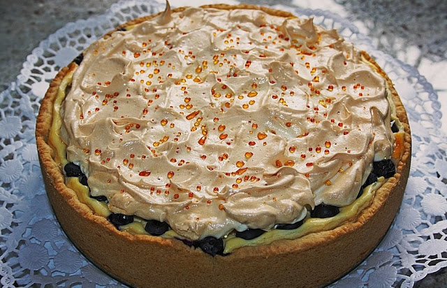 Tvarohový koláč s borůvkami