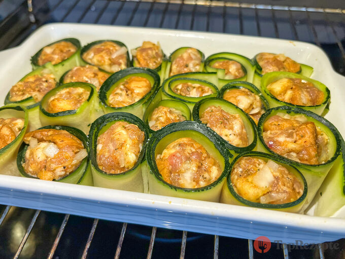 Cuketové závitky s mletým masem