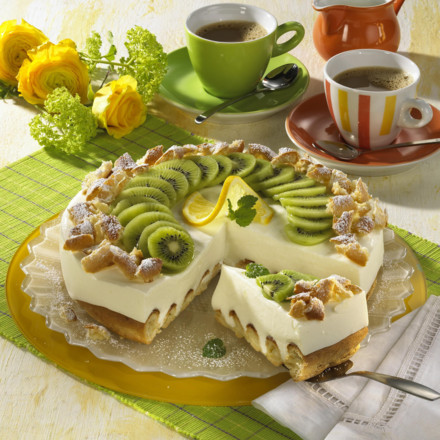 Podmáslový kiwi dort