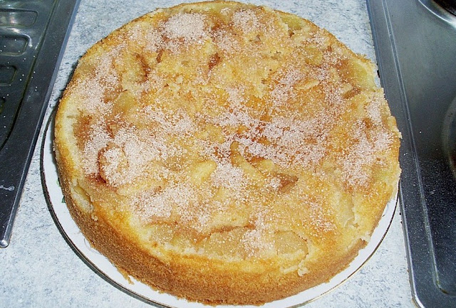 Rychlý a chutný jablečný koláč