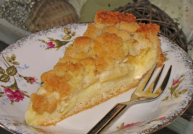 Jablečný koláč se strouhankou, bez vajec