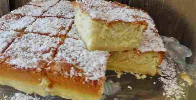 Kokosový kouzelný koláč