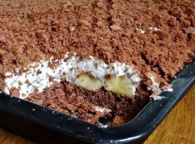 Recept na piškotový moučník z plechu