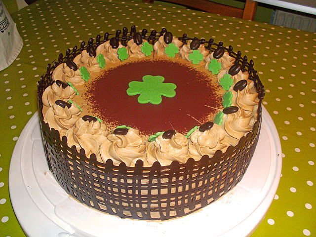 Jednoduchý moka krémový dort