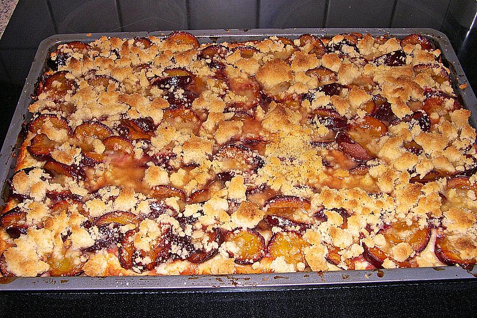 Rychlý švestkový koláč na plechu