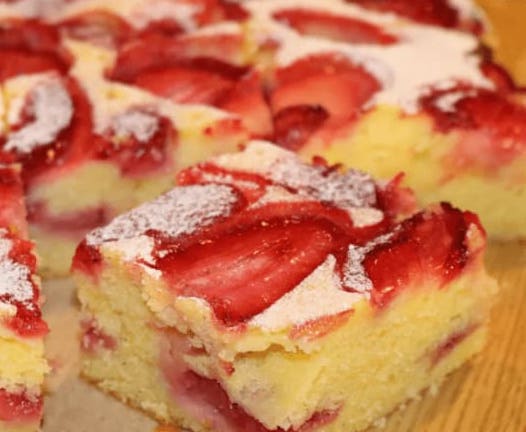 Maliníkový koláč z plechu, tak chutná léto!