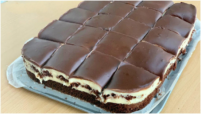 Čokoládový řez s krémem (recept v hrníčku)