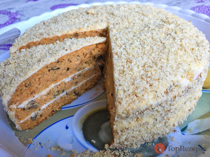 Šťastné zajíček: Neodolatelný mrkvový velikonoční dort