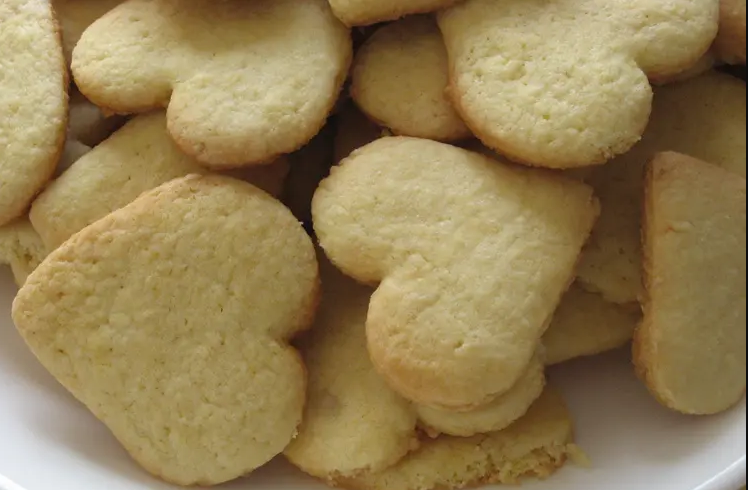 Vánoční citronové máslové sušenky