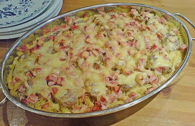 Amsterdamský vepřový guláš v sýrové smetanové omáčce