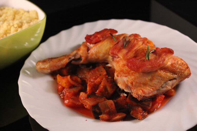 Provansálské kuřecí stehna s kuskusem