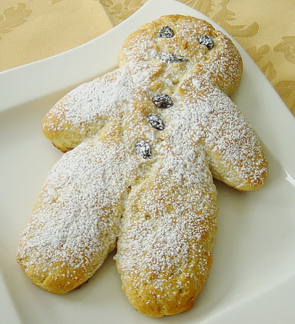 Tvarohoví rohlíčci z kynutého těsta