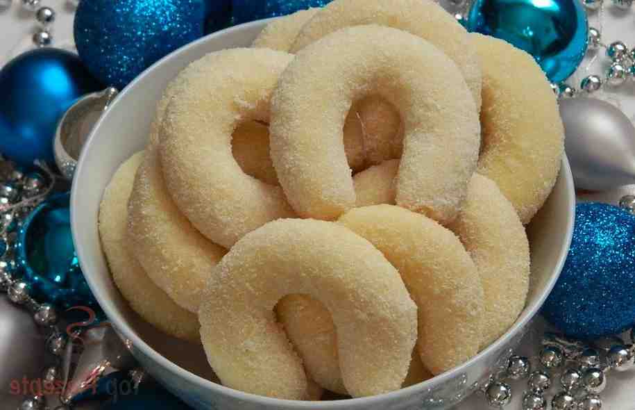 Kokosové šlehačkové rohlíčky s neodolatelným rizikem závislosti!