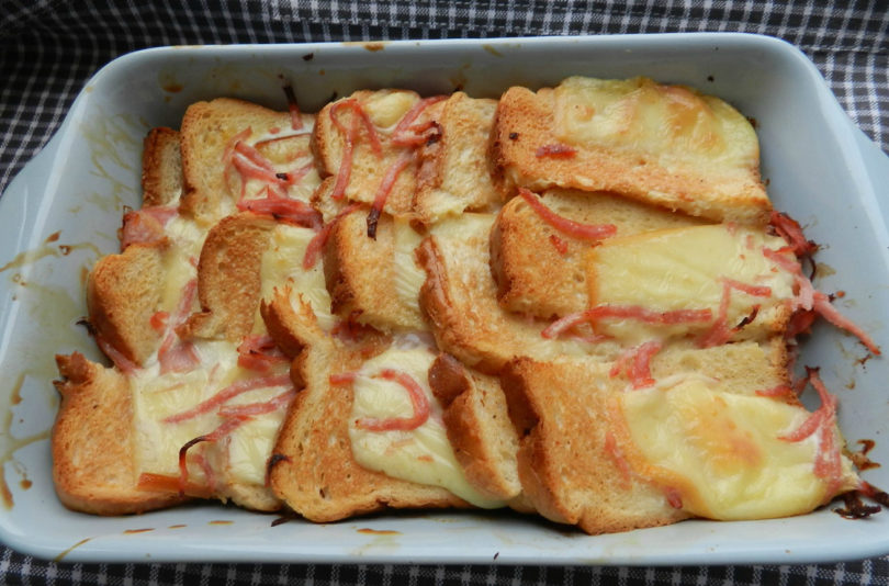 Recept na slaný francouzský toast se šunkou a raclette