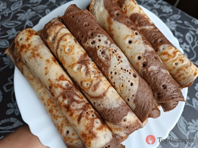 Vzdušné palačinky Hell-Dunkel – nepřilnou na pánvi ani BEZ oleje!