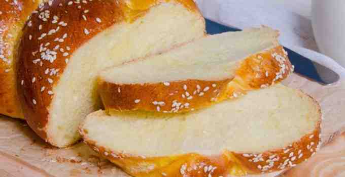 Skořicové kynuté copánky z trouby