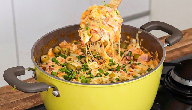 30 minutový zeleninový guláš s mozzarellou