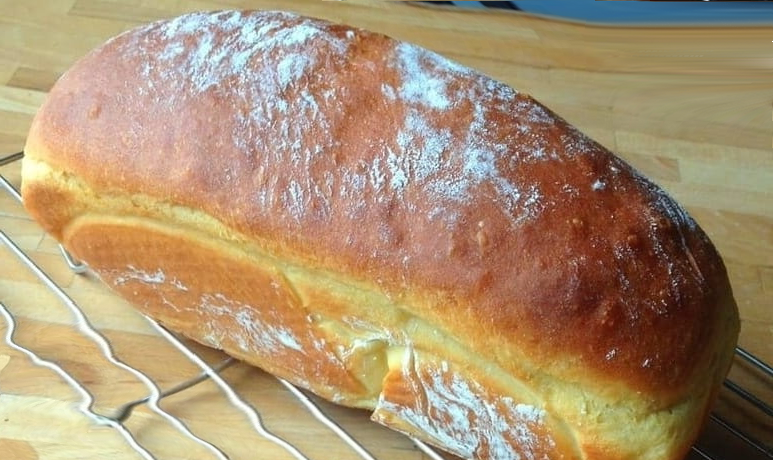 Superjemný chléb ze 4 surovin, recept na jednu hrnek!