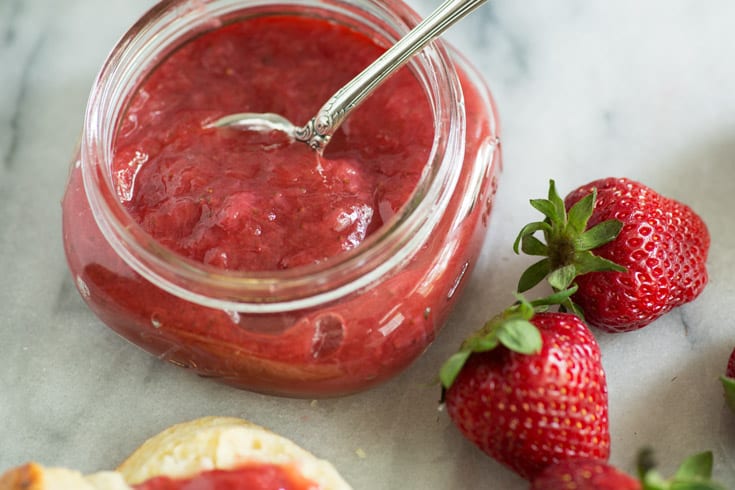Jahodovo-rebarborová marmeláda s Thermomixem