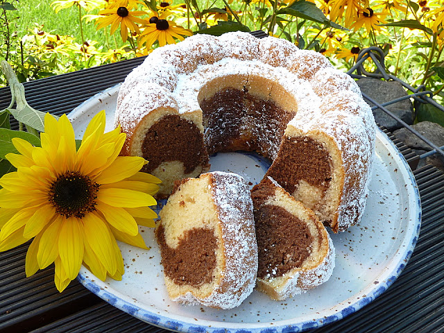 Mramorový dort s mascarpone a nugátem