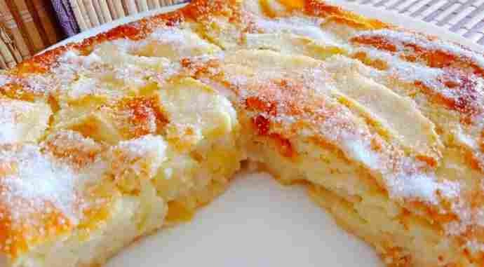 Jogurtový koláč s jablky tak lahodný, že se rozplývá na jazyku!