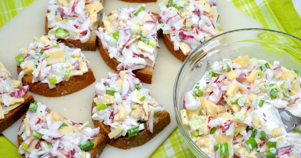 Ředkvičkový sýrový salát