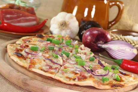 Flammkuchen se slaninou